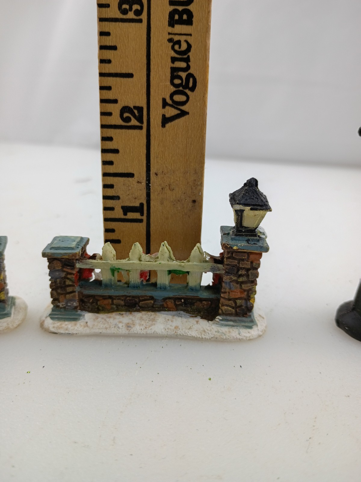 Square Village Lamp post , And 2 Brick Stone Wall Fence Christmas Village Town