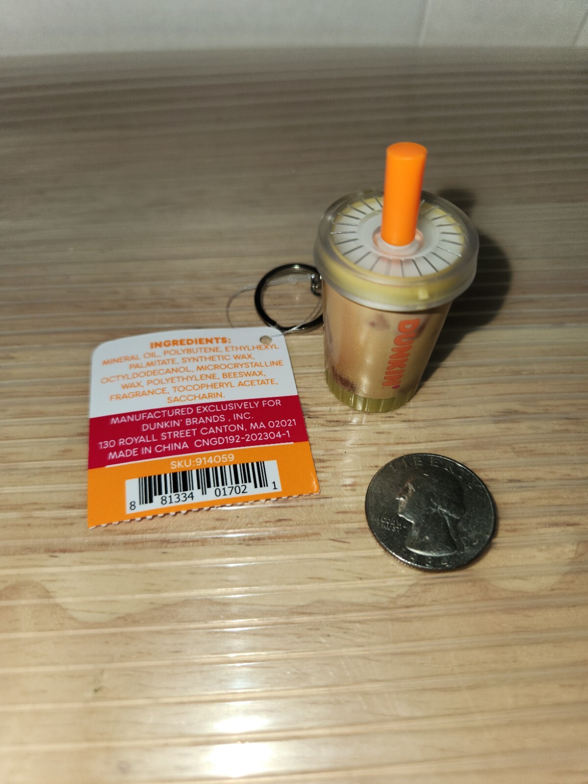 Dunkin Donuts Flavored Lip Balm Peppermint Mocha – Key Chain Iced Coffee Cup