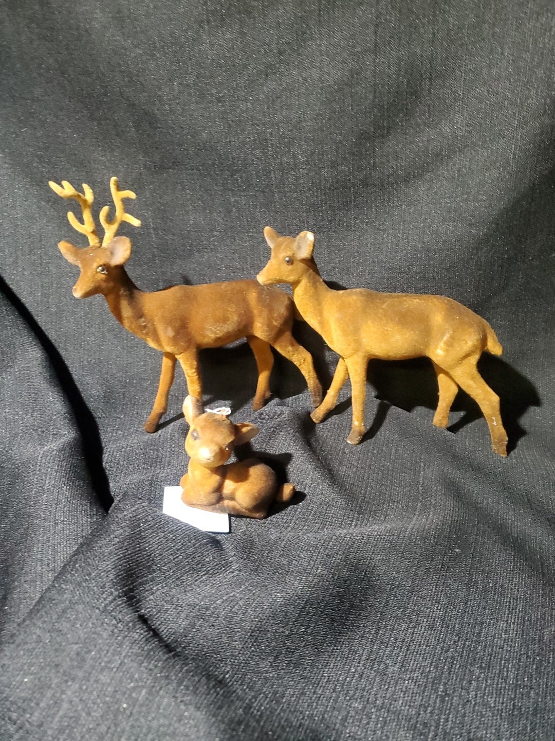 Flocked Doe, Buck and Fawn Figures Brown – Set of 3