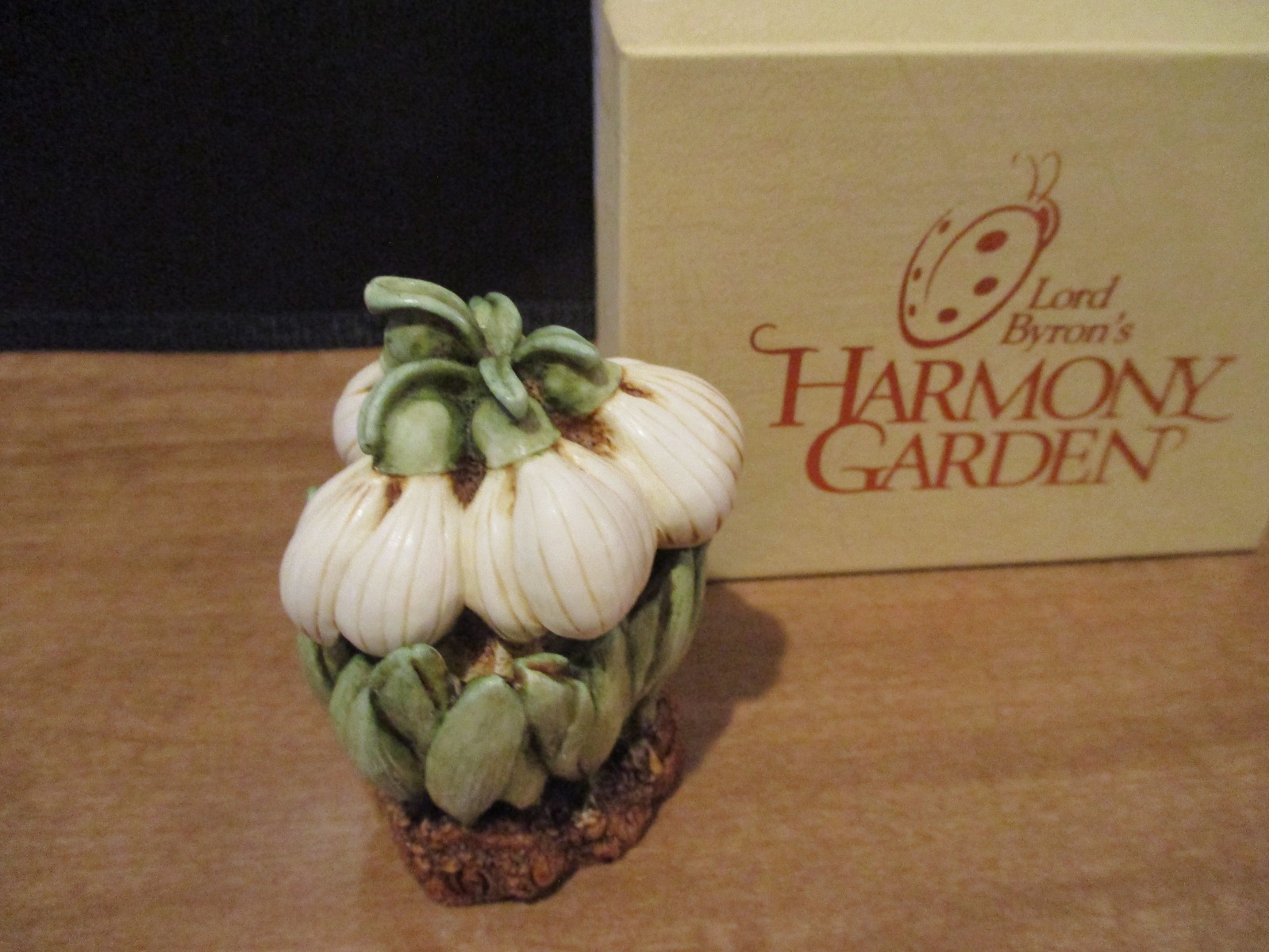 Harmony Kingdom Snow Drop Byron’s Harmony Garden Box Figurine Made in UK