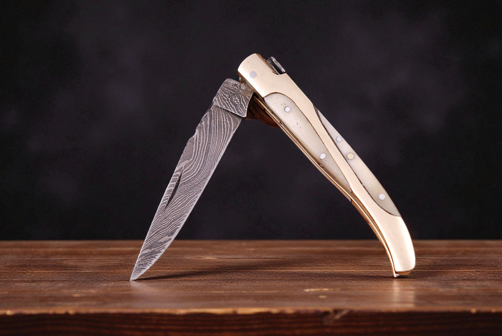 CUSTOM HAND MADE FORGED DAMASCUS STEEL FOLDING POCKET KNIFE 1261