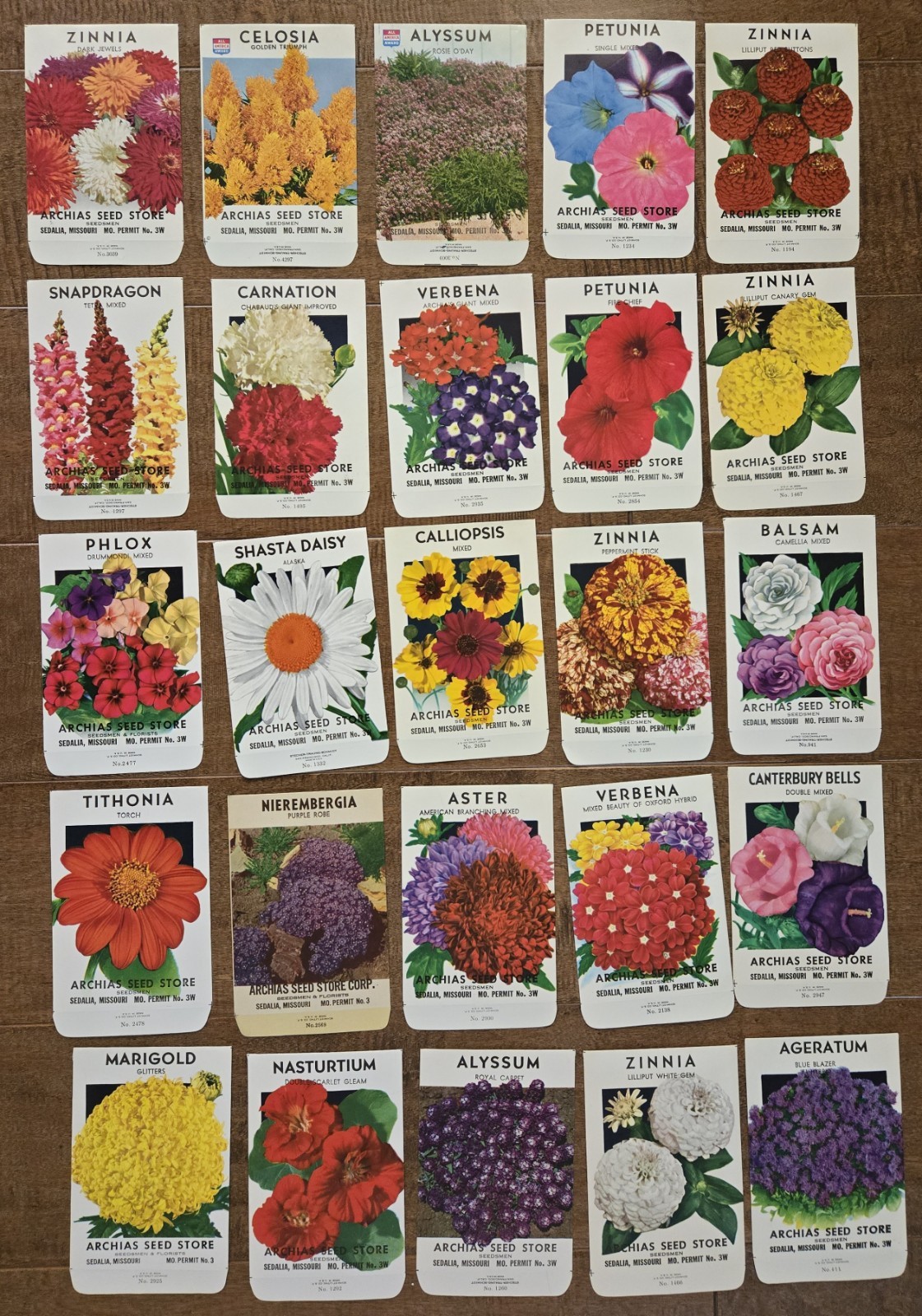 Set of 25 Different Archias Seed Store Seed Packets, Vintage, no seeds c05