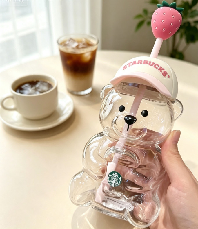2026 New Starbucks Bearista Bear Cup Tumblers Strawberry Topper Baseball cap