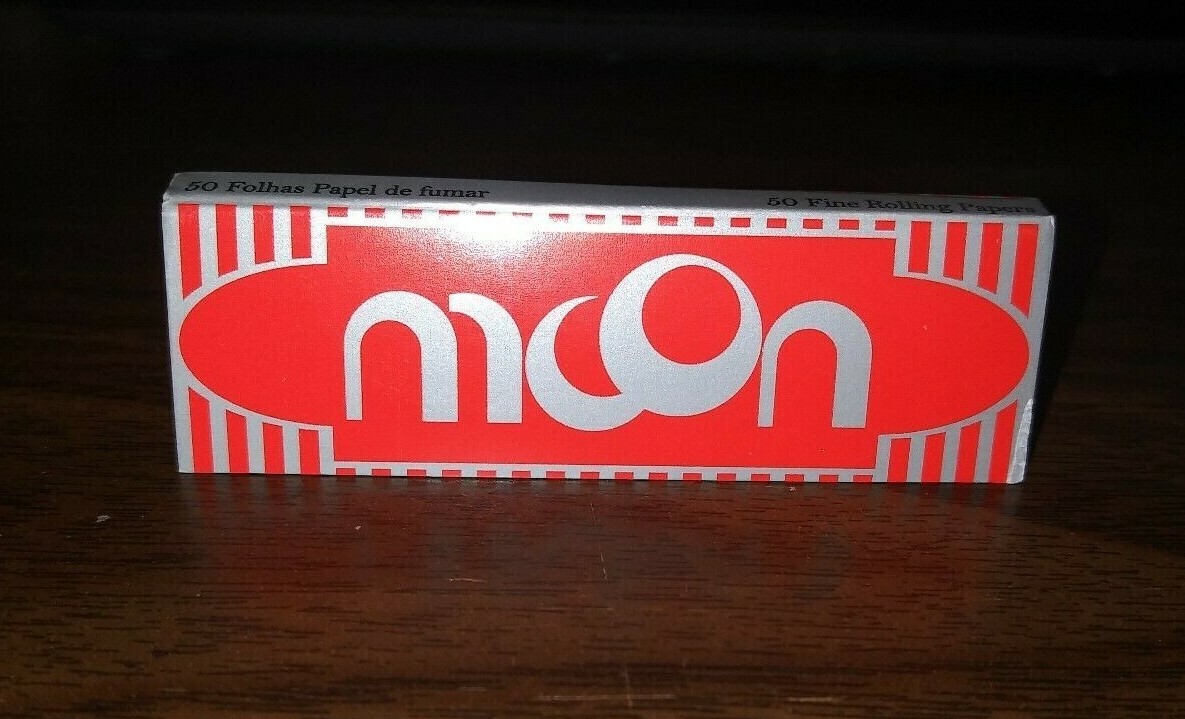 Moon Red Rolling Papers Single Wide 50 Lvs Buy4@Only.72/PK! *FREE USA Shipping*