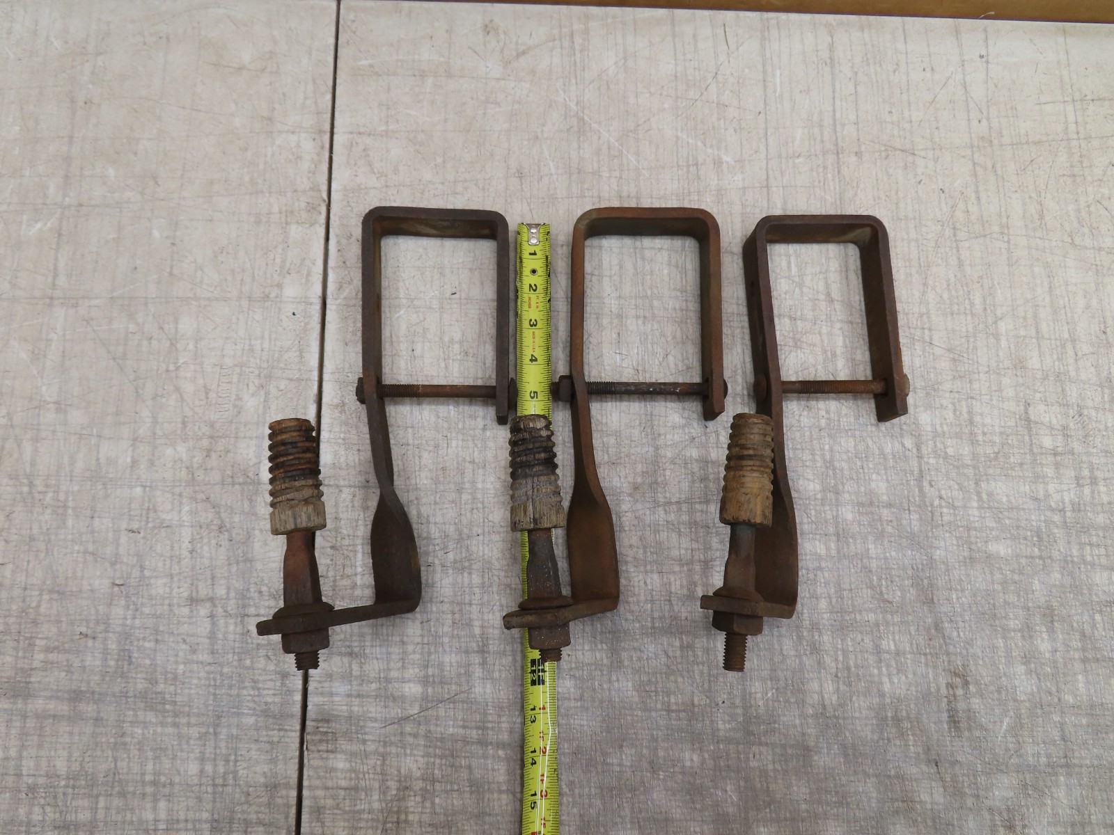(3) VTG ANTIQUE GLASS INSULATOR METAL STEEL MOUNT BRACKET HOLDER BEAM POST MOUNT