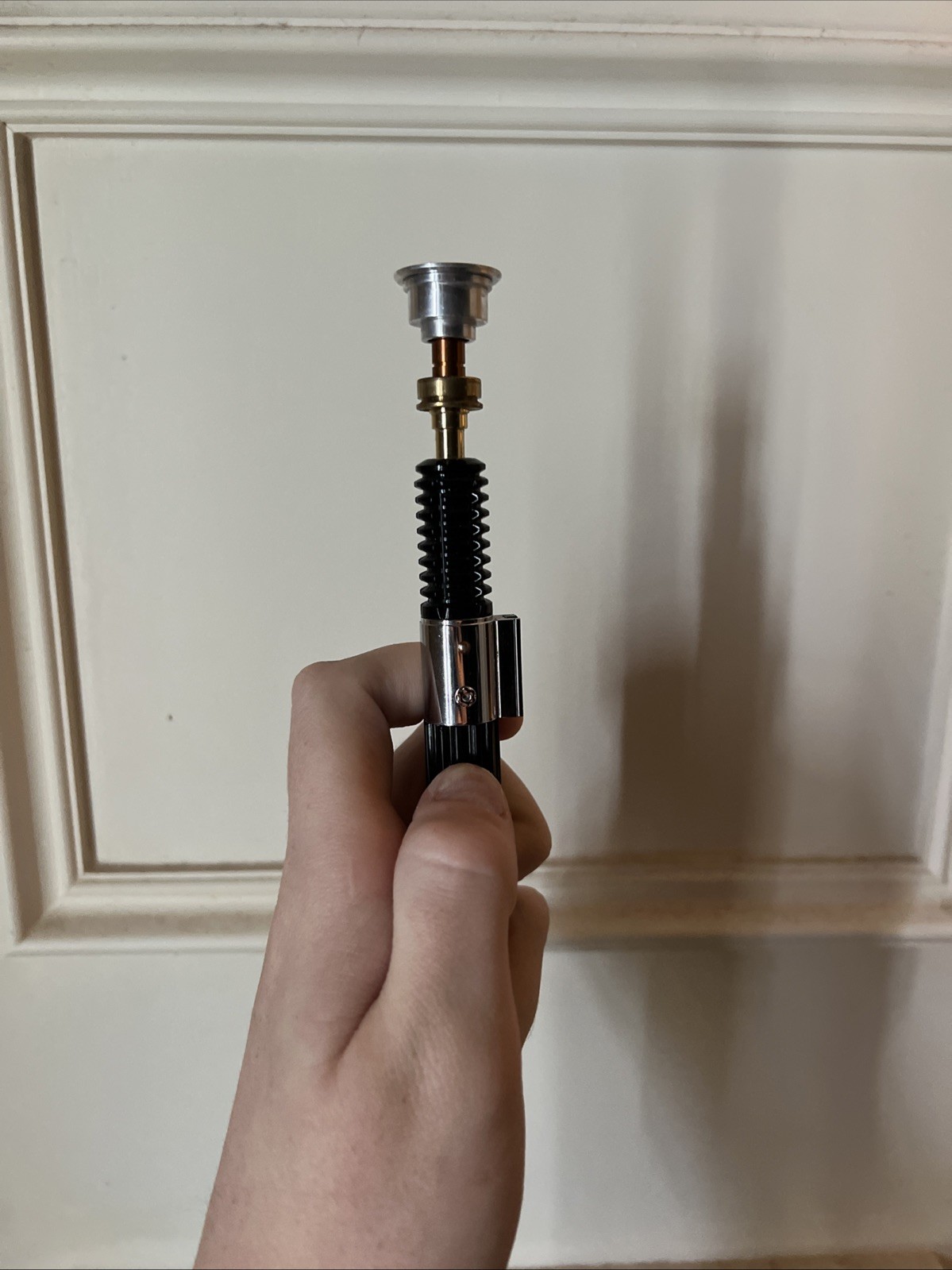2005 STAR WARS MASTER REPLICAS OBI-WAN KENOBI EPISODE III .45 SCALED LIGHT SABER