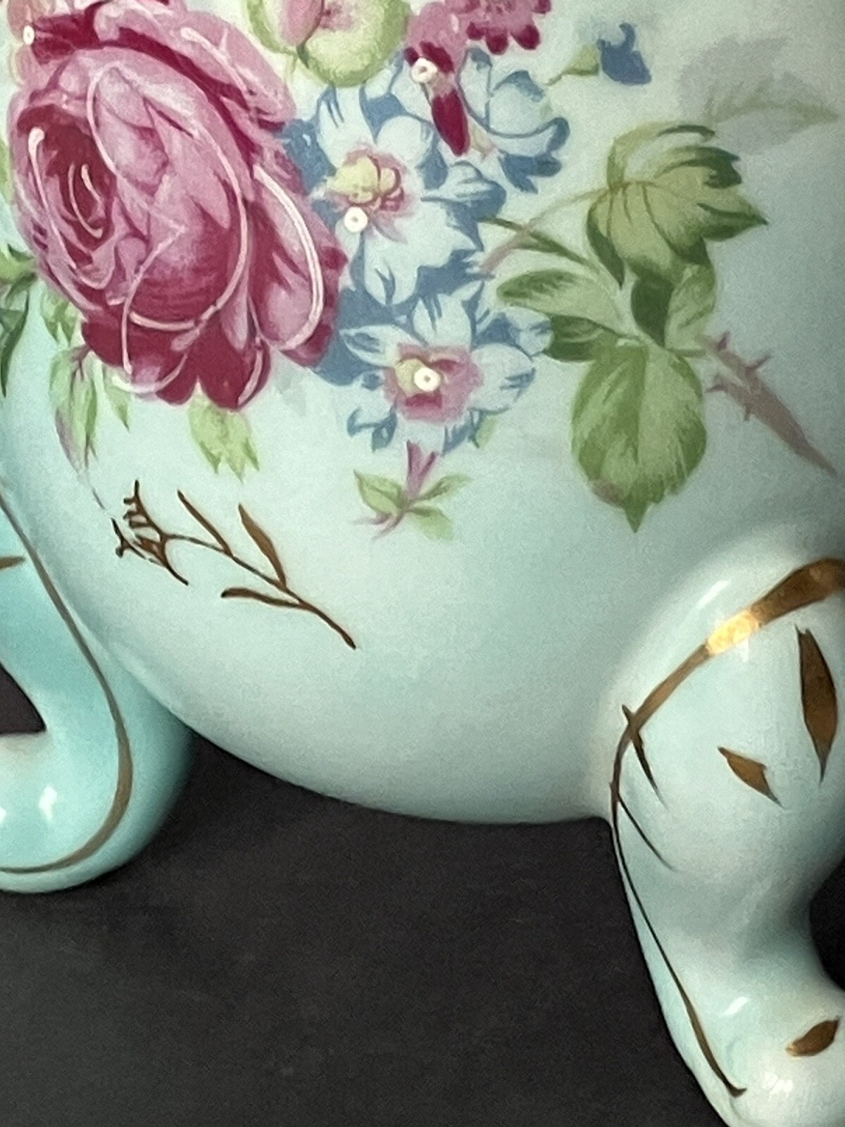 Vintage Inarco Japan Porcelain Blue Cracked Egg Vase Hand Painted Gold Guilt