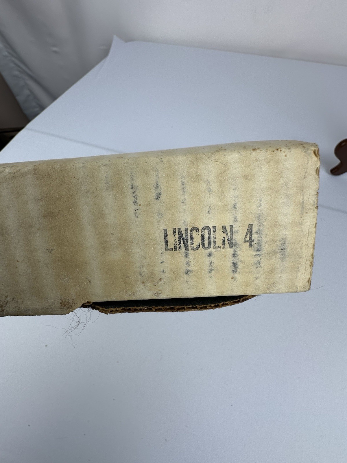 Knowles Lincoln Man of America Beginnings in New Salem Plate by Künstler 8.75 in