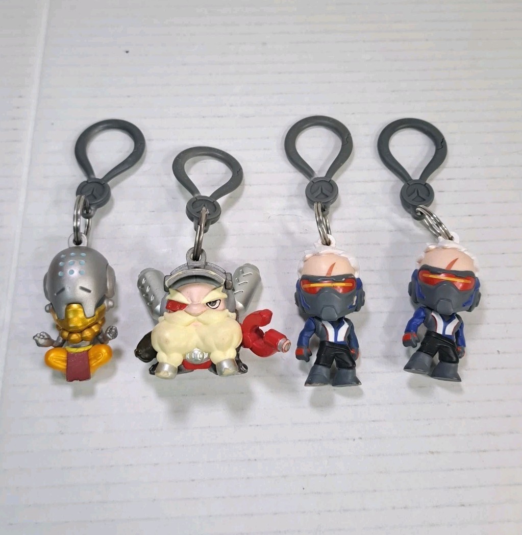 Blizzard’s Overwatch Lot of 4 Keychains Soldier 76, Torbjorn & Zenyatta 2″ Clips