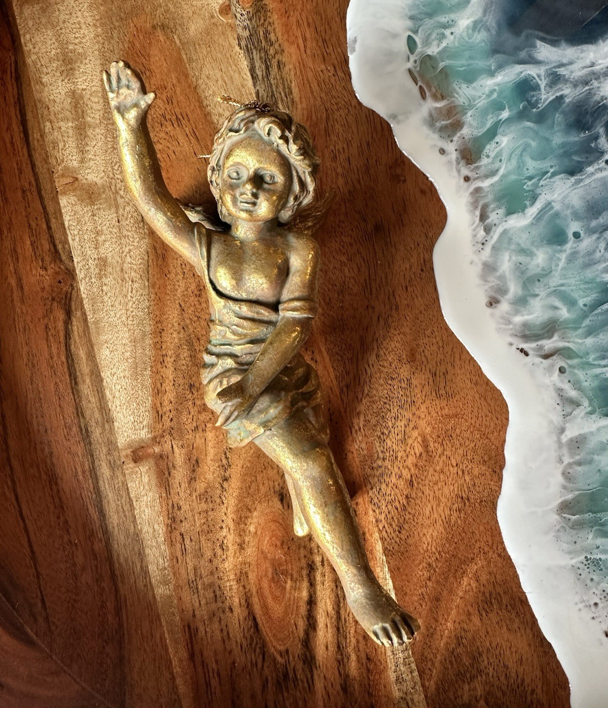 Antique Gold Metal Cherub Angel Figurine Hanging Decor 3D Effect