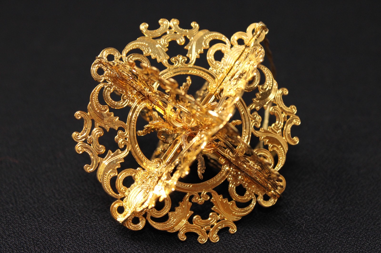 1997 BALDWIN BRASS Lancaster Snowflake Ornament 24K Gold Finish 2 5/8″ VERY NICE