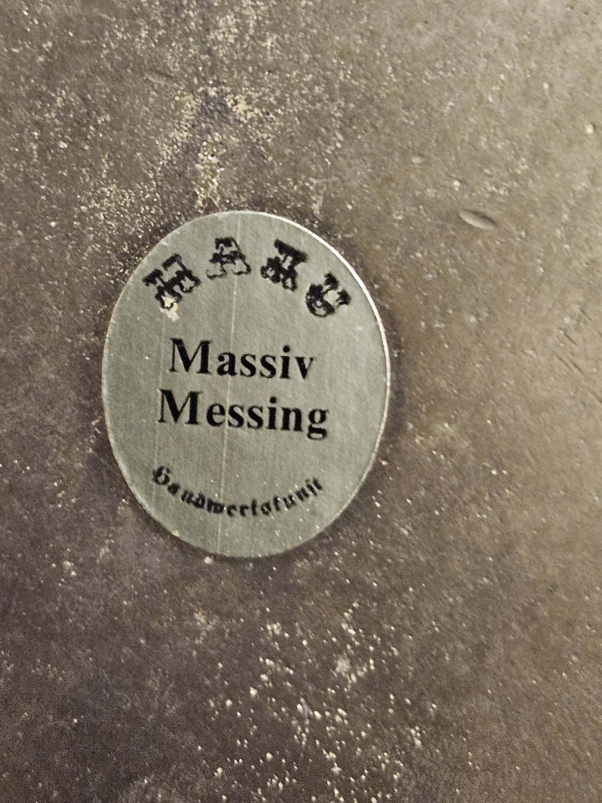 1970s Massiv Messing Solid Brass Chrarger 3.2 Pounds 10.5″ Monogram “HV”