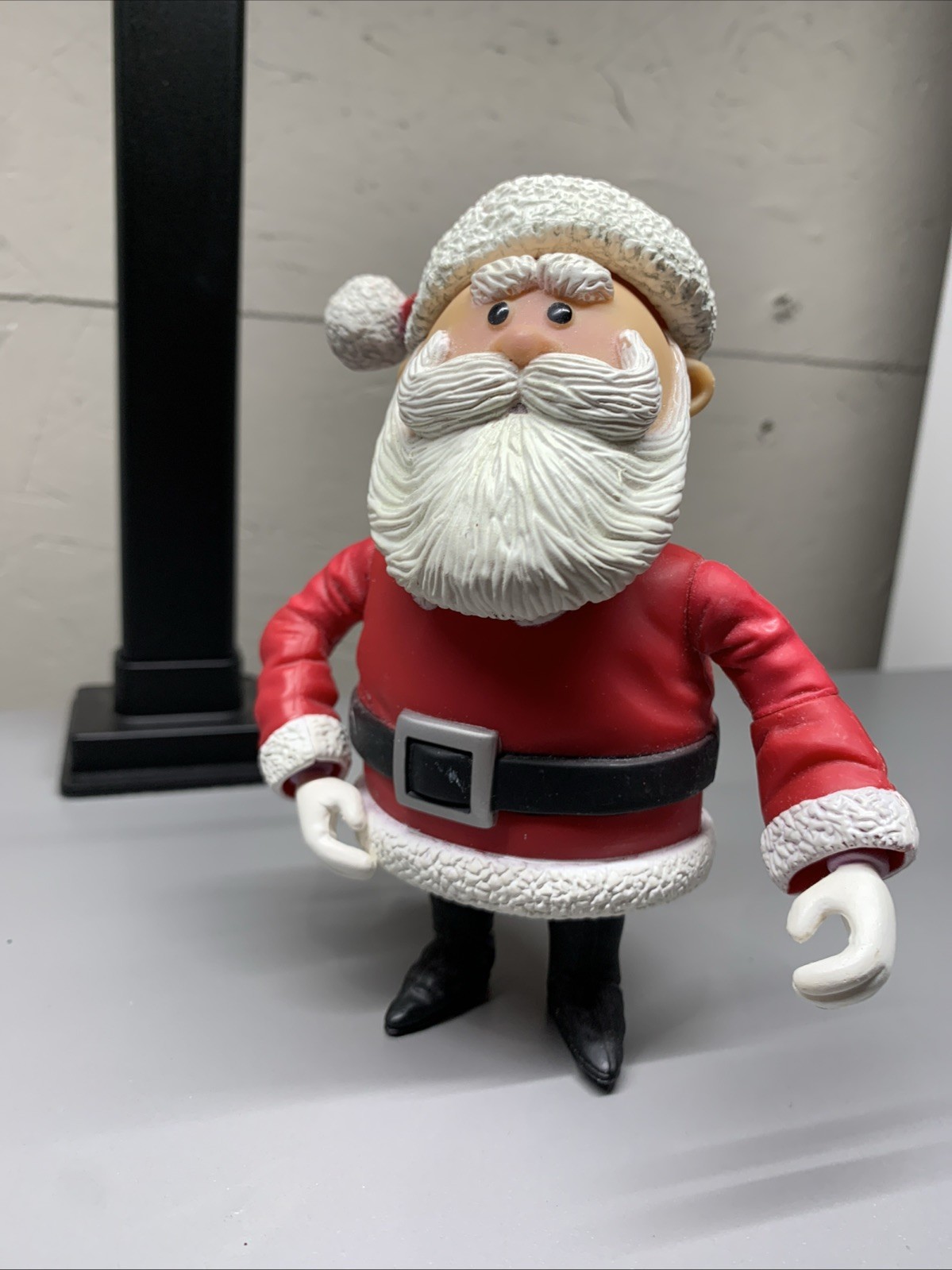 5″ Santa Claus w/ Hat Plastic Figure Rudolph Island Misfits Toys Playing Mantis