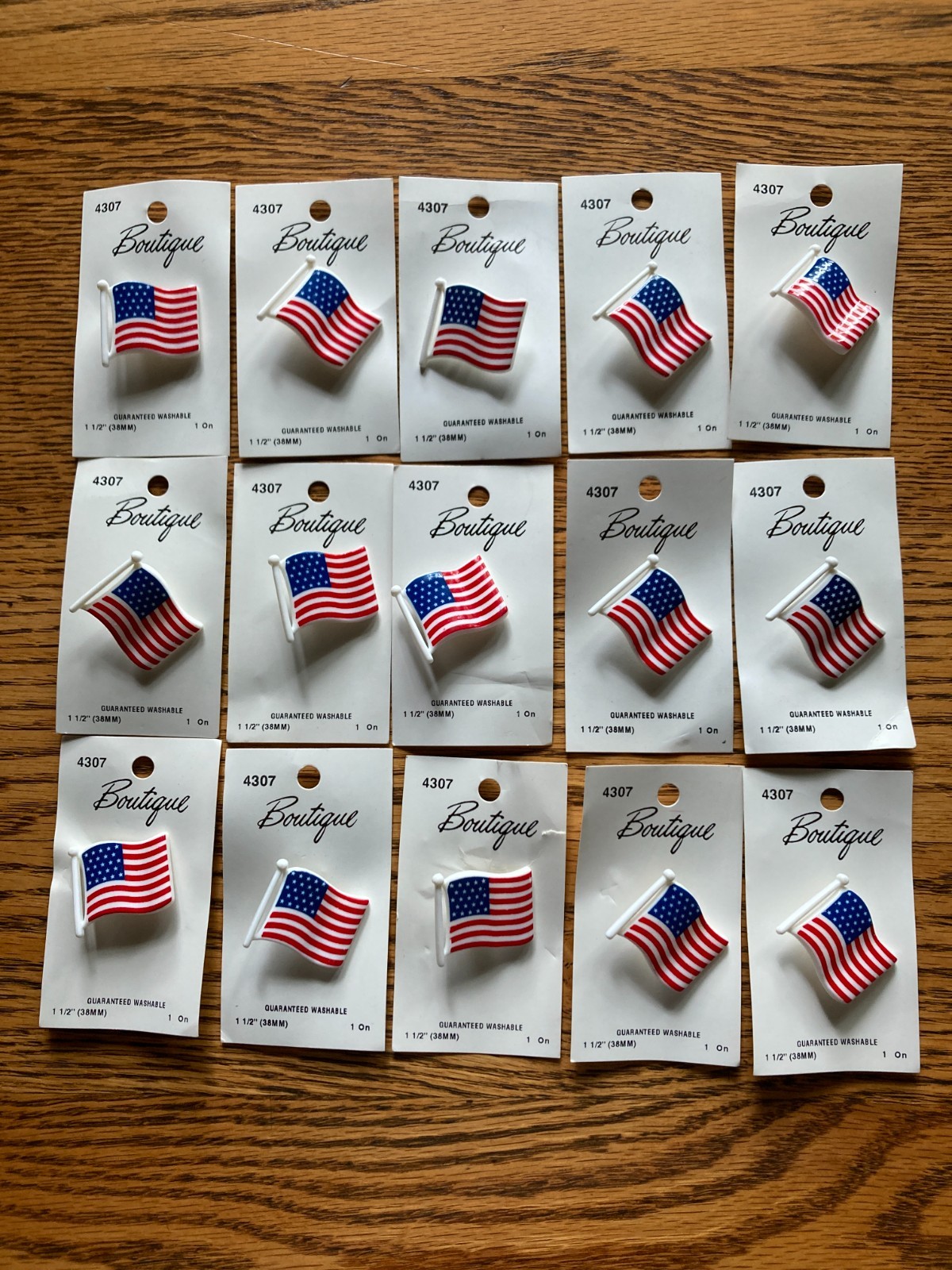 Vintage Lot 15 United States Flag Buttons Plastic 1 1/2″ Carded New NOS Lansing
