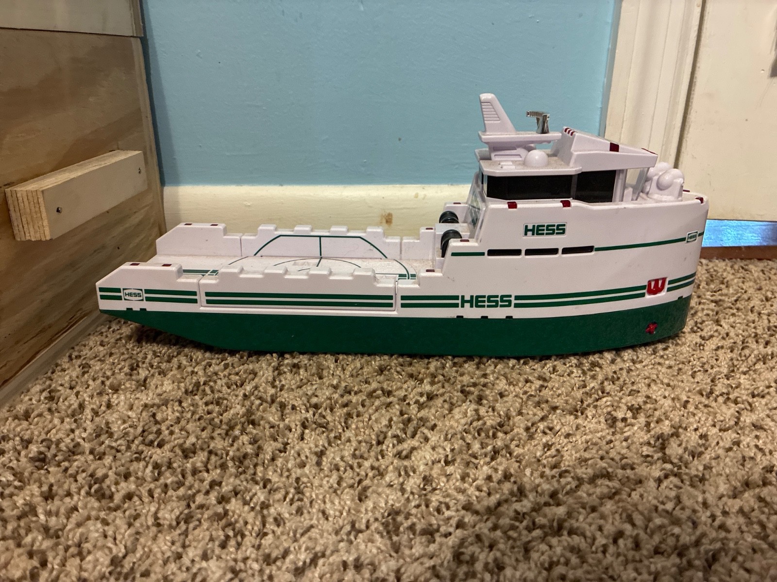 Hess Truck 2023 Collector’s Edition Ocean Explorer 90th Anniversary – Ship Only!