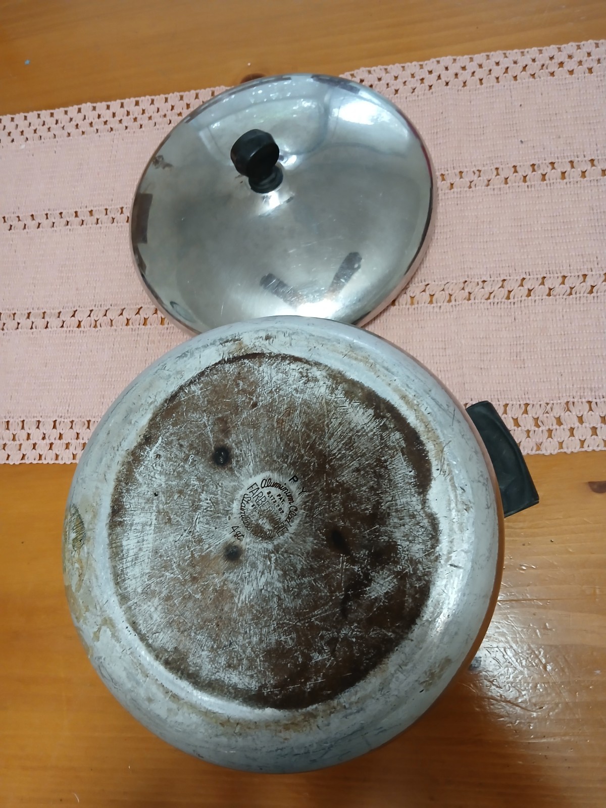 FARBERWARE 4 Qt Stock Pot & Lid Aluminum Clad Stainless Steel USA VTG READ