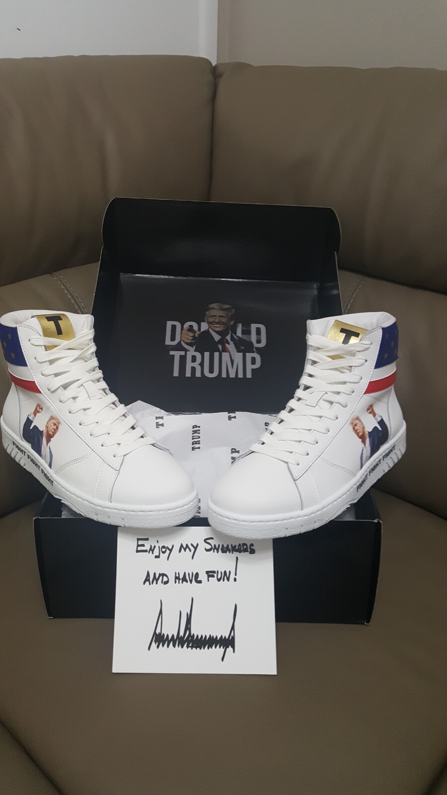 TRUMP SNEAKERS FIGHT FIGHT FIGHT high top size M10 W11.5
