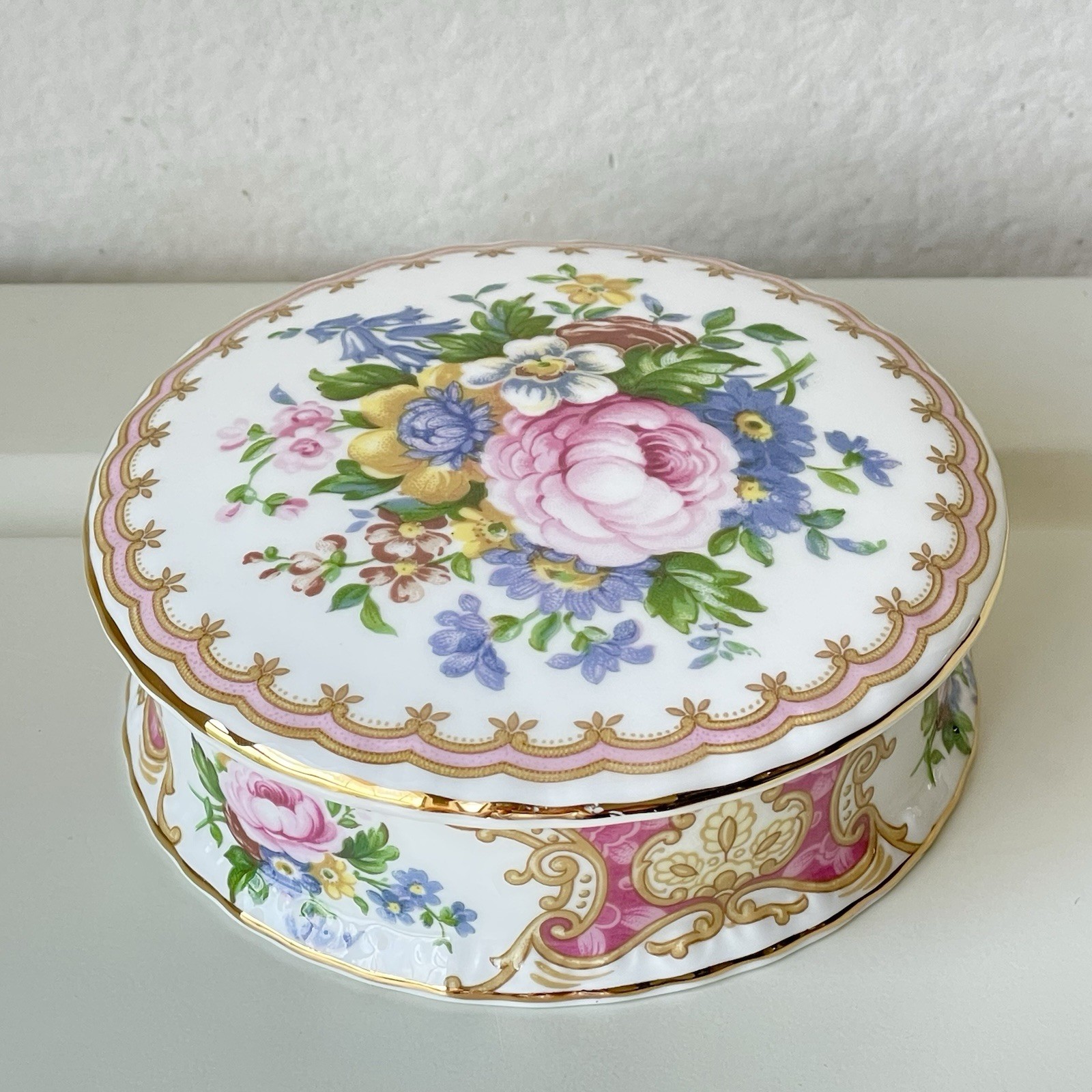 Vtg Royal Albert Lady Carlyle Floral Trinket Box England Bone China Bridgerton