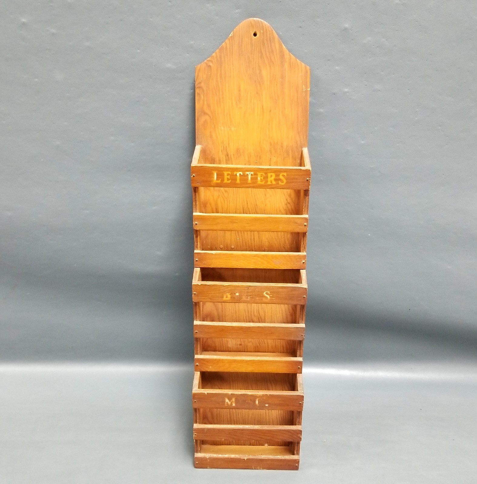VTG 20.5″ Handcrafted Wooden 3-Slot Wall Mount Kitchen Letter Holder Notes Bills