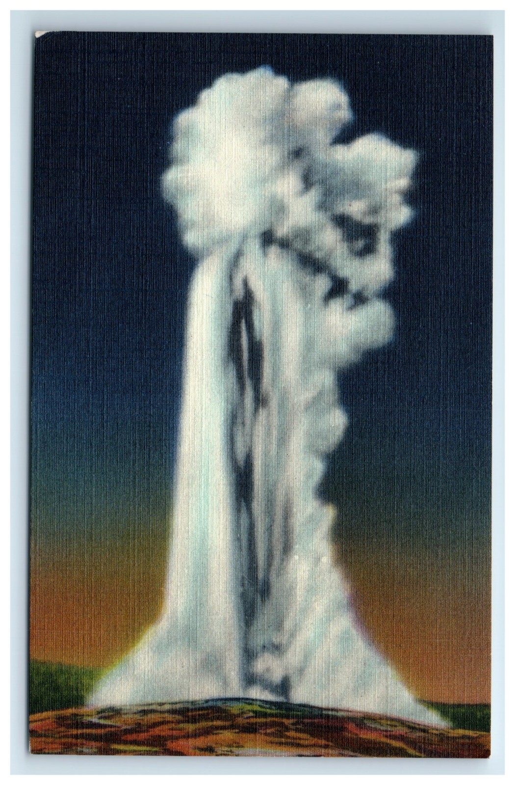 Postcard Old Faithful Geyser No 1272 Yellowstone National Park Linen UNP