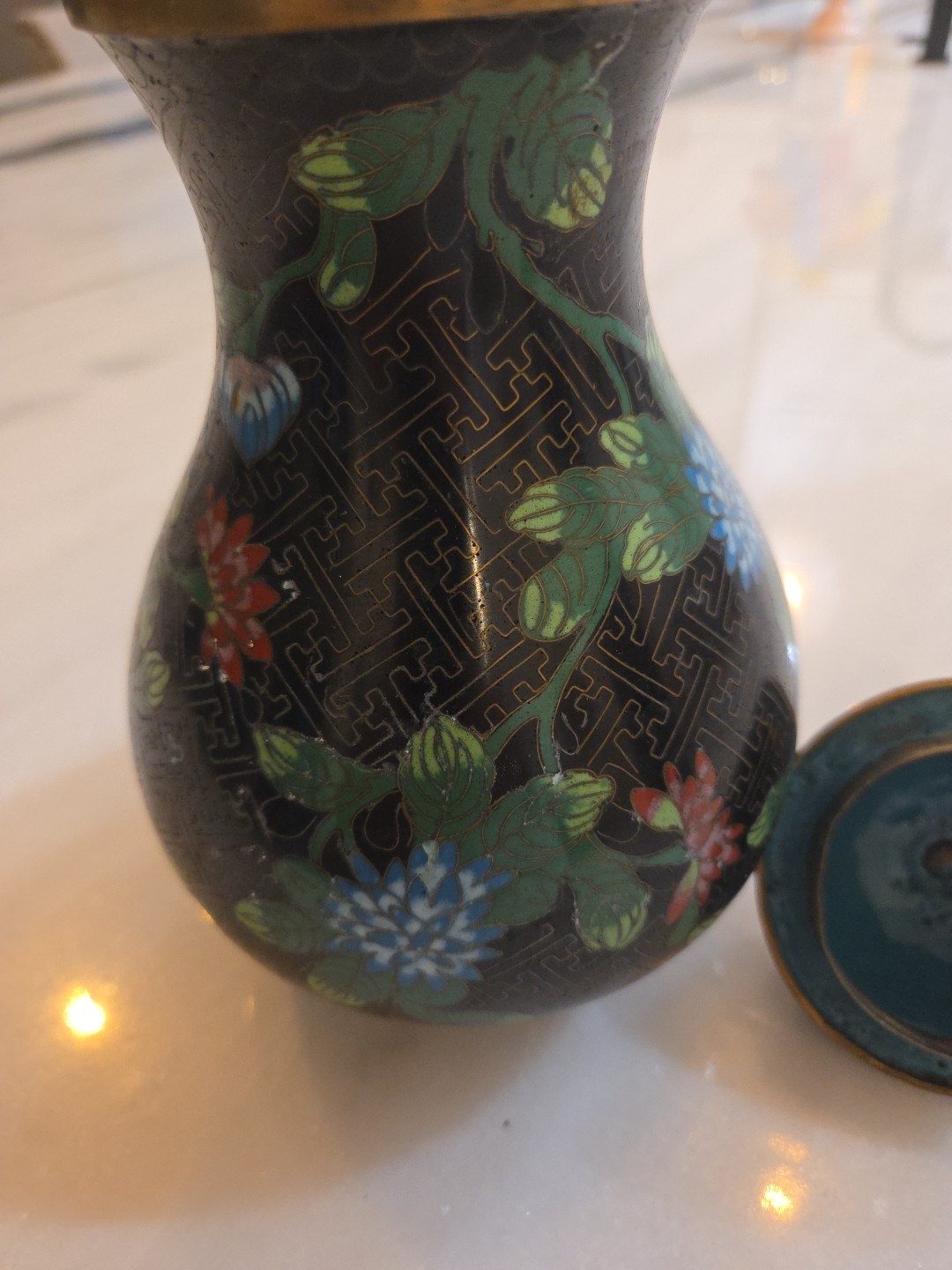 Cloisonne Ginger Jar With Lid, 10 Inches Tall