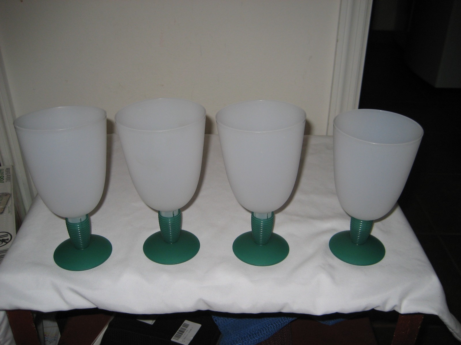 TUPPERWARE RARE SET 4 IMPRESSIONS 11oz STEMMED TUMBLER GREEN NLA/NOS FREE SHIP