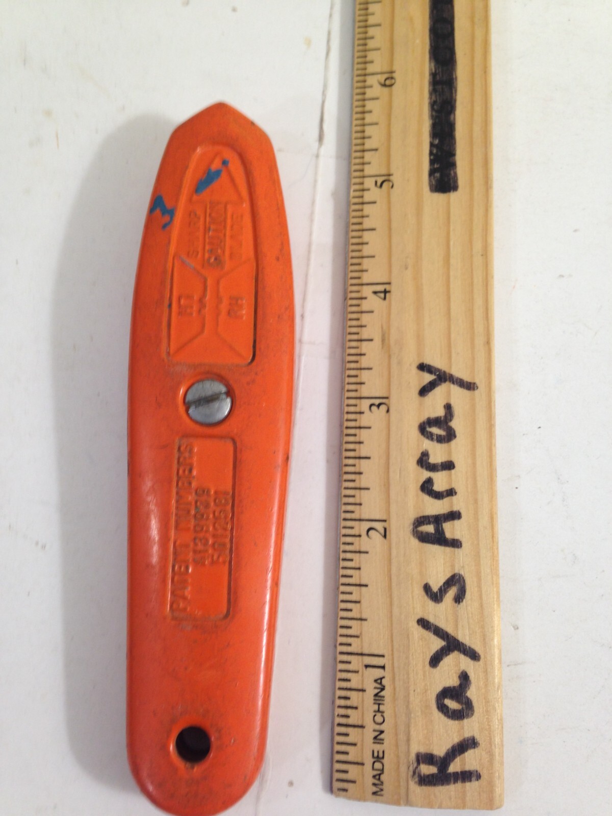 AMBIDEXTROUS HYDE UTILITY KNIFE ORANGE SPRING RETRACTABLE PAT 4139939 & 5012581