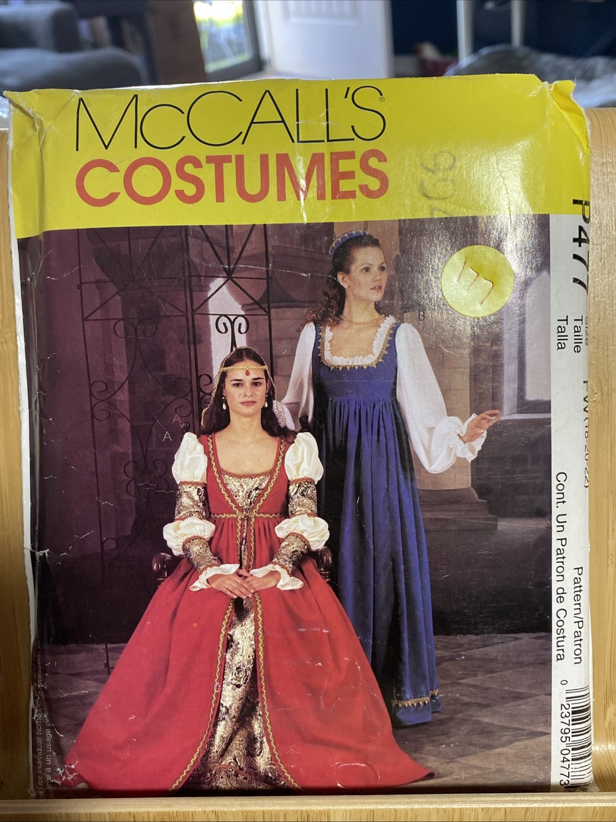 McCall’s P477 Sewing Pattern Misses’ Renaissance Costume Size 18-22 UNCUT