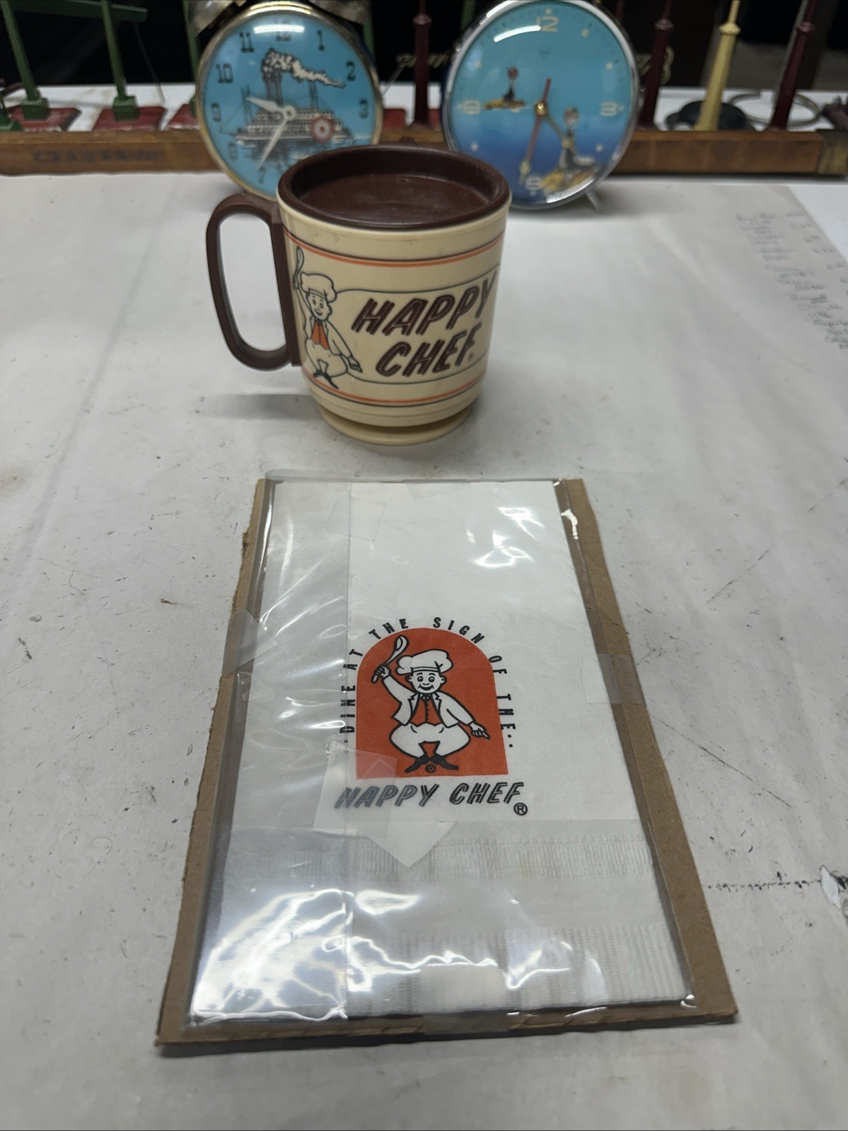 Vintage Happy Chef Restaurant Plastic Travel Coffee Mug And Napkin RARE