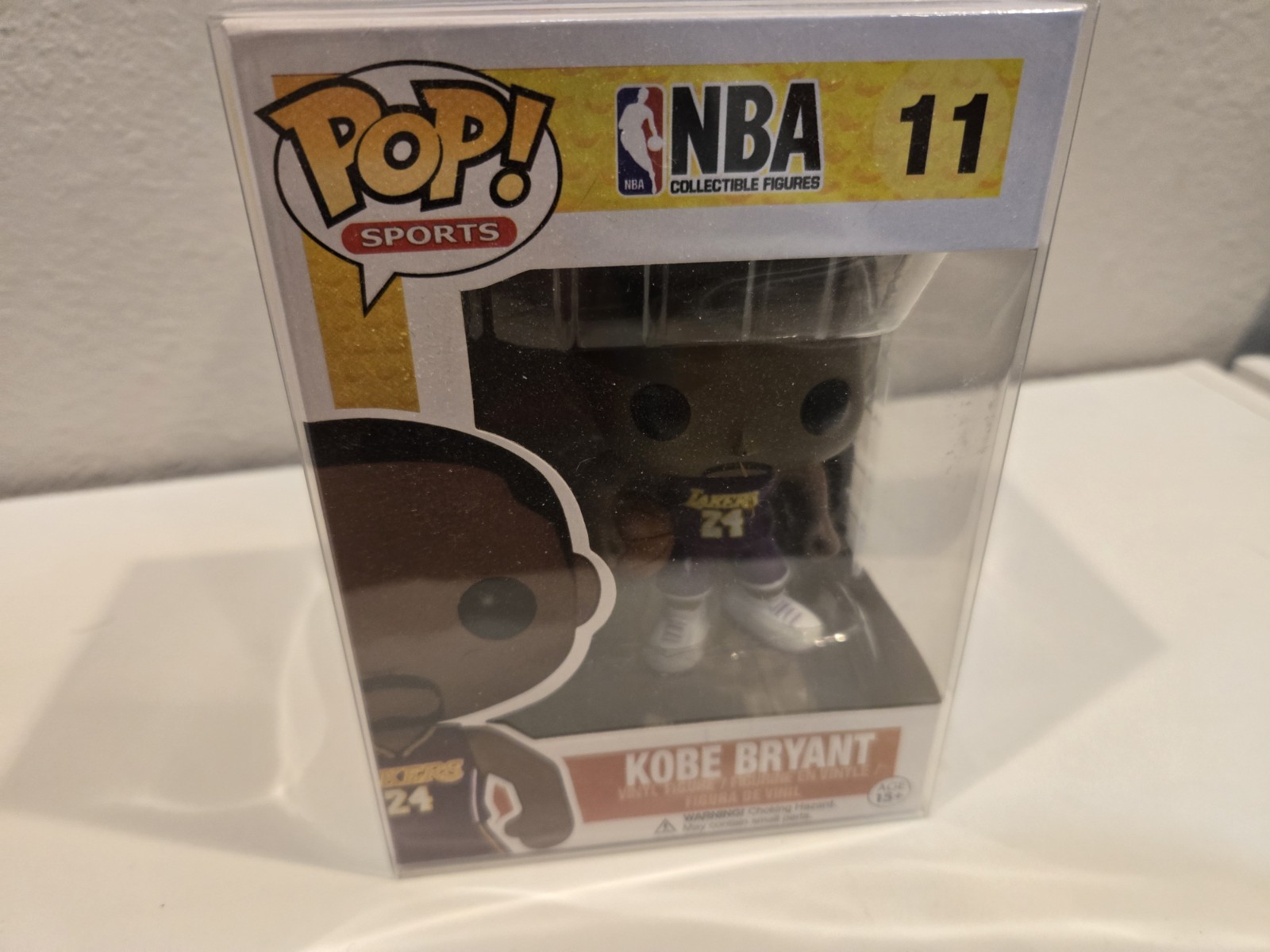 Funko Pop! 11 NBA Basketball Kobe Bryant Purple Jersey 24 Near Mint Condition