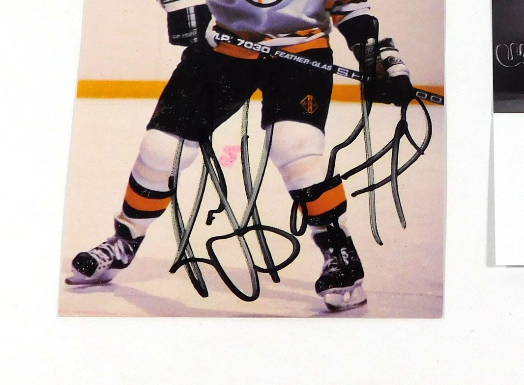 Ray Bourque Signed B & W 3.5 x 5.5 Postcard Bruins JSA Auto DA057330
