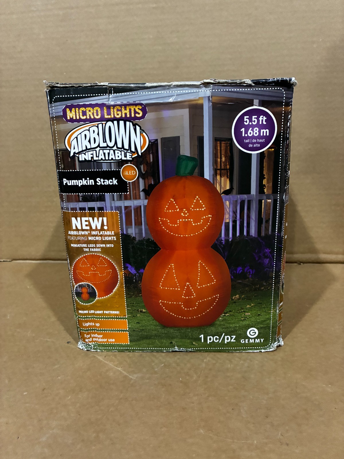 Gemmy 5.5. 6 ft. LED Prelit Stacked Pumpkins Inflatable 9070591