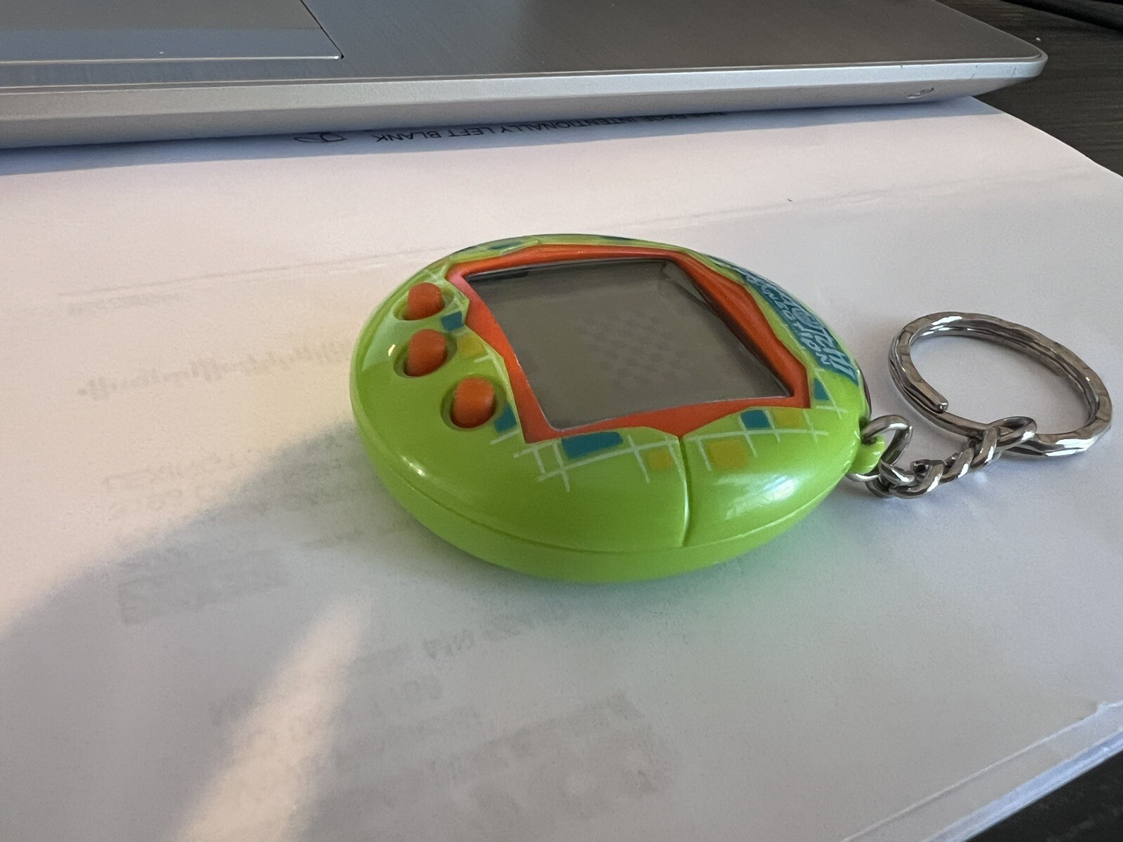 TAMAGOTCHI CONNECTION Working/Tested/New Battery Lime Green NO SCRATCHES CLEAN