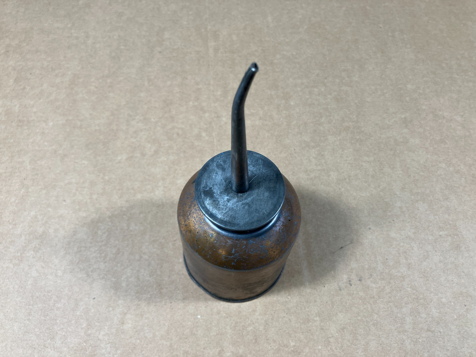 Vintage Metal Oiler Oil Can Copper Tone 10 oz 3-1/4″ Spout