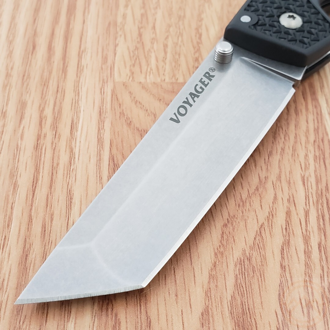 Cold Steel Large Voyager Folding Knife 4″ AUS-10A Steel Blade Griv-Ex Handle