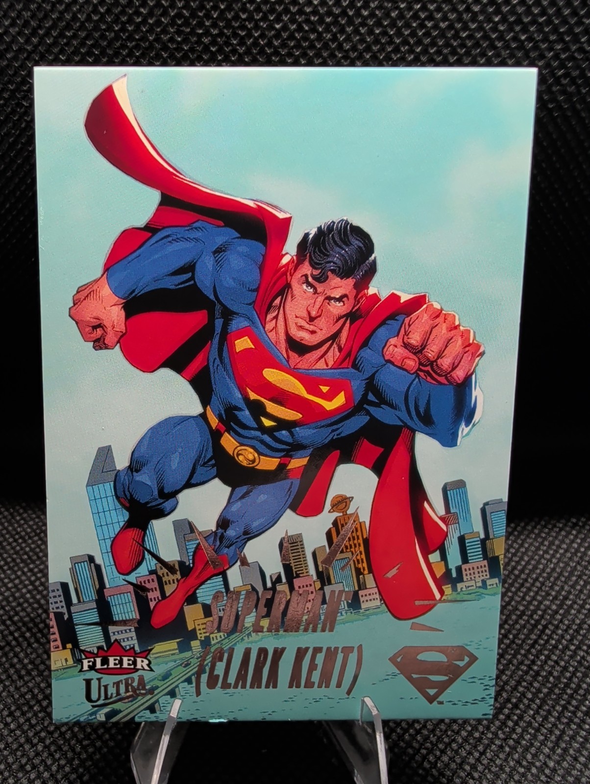 2026 Fleer Ultra Superman 44 Superman (Clark Kent)