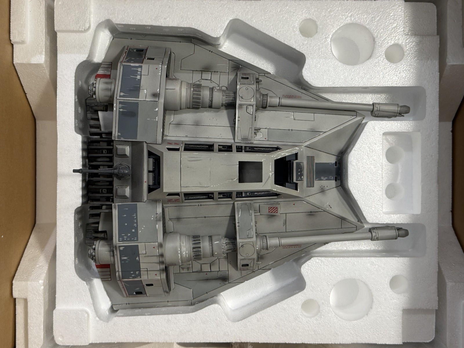 Master Replicas Star Wars Rebel Snowspeeder SW-124 LE EP. V #579
