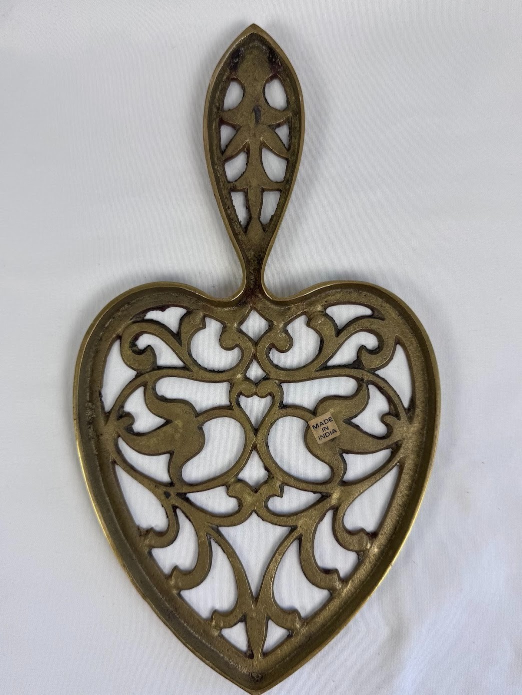 Vintage Solid Brass Heart Shaped Trivet Handle Ornate Openwork Filigree India 10