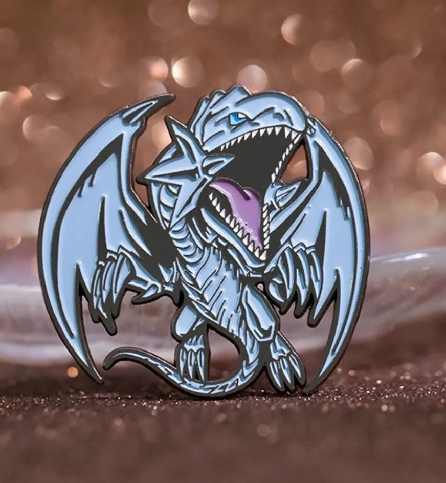 Blue-Eyes White Dragon Zinc Alloy Enamel Collector’s Pin High Quality Brand New