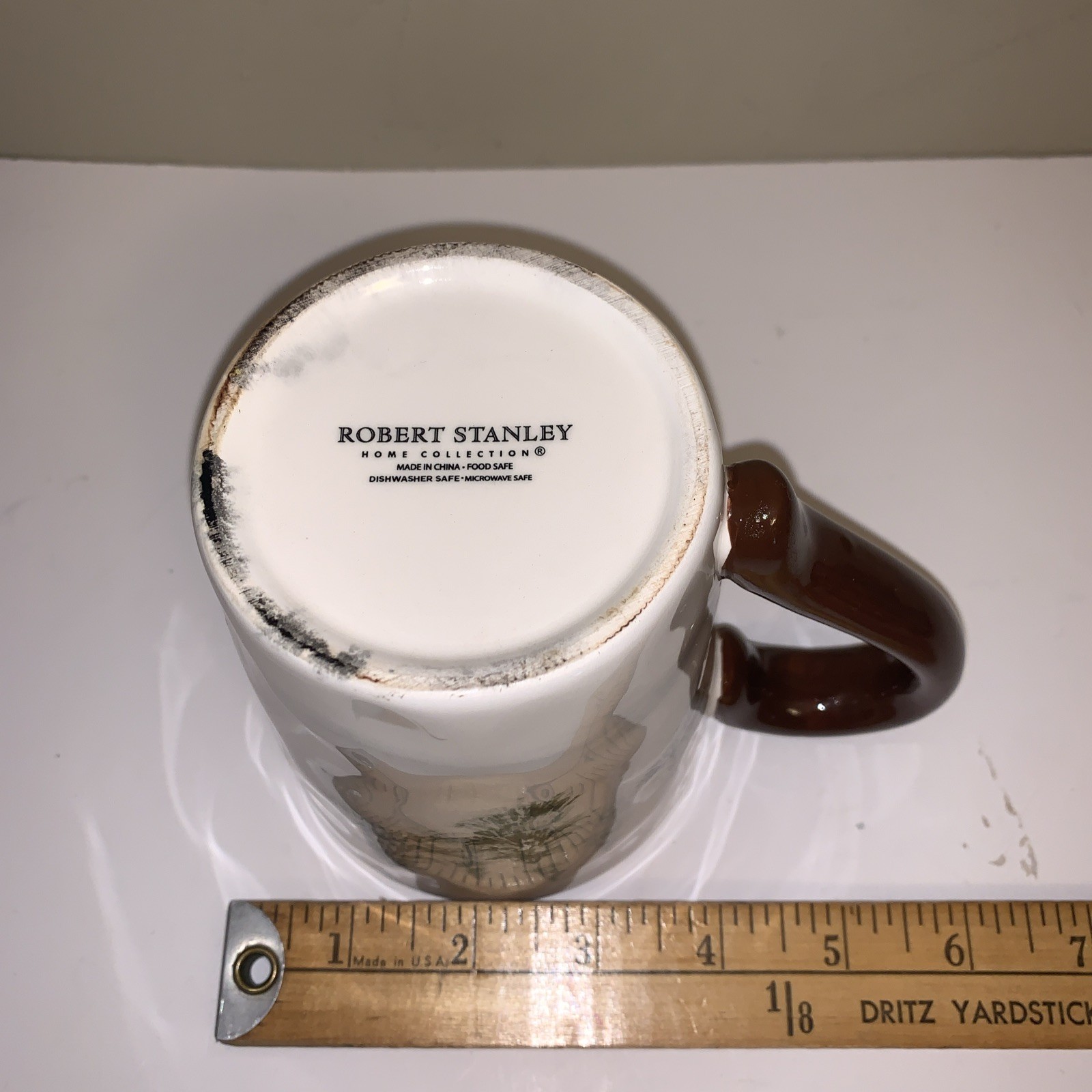 Robert Stanley Home Collection ceramic coffee mug Winter Deer Scene 14 Oz