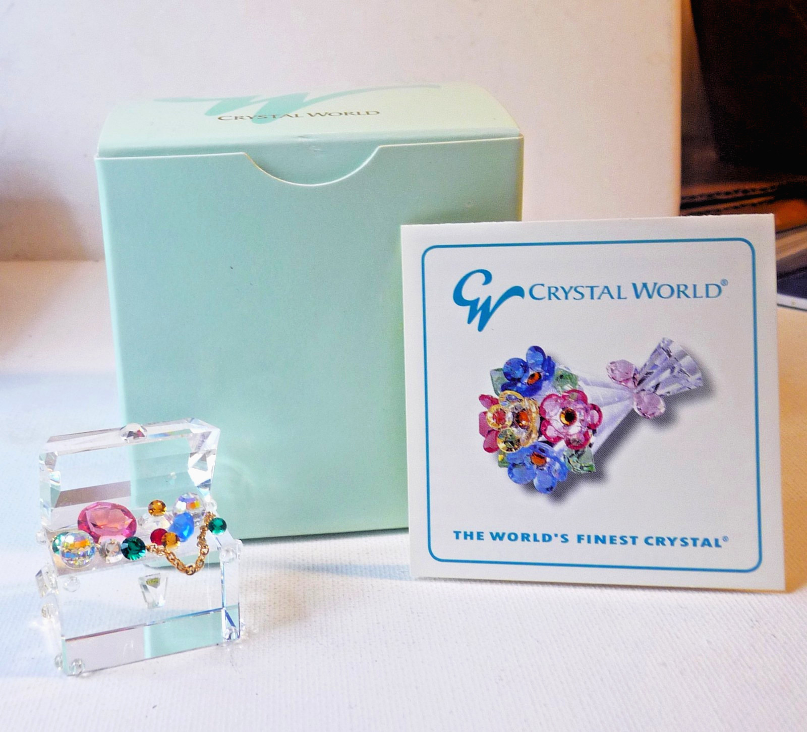 Vintage Crystal World Treasure Chest #920, Signed In Original Box