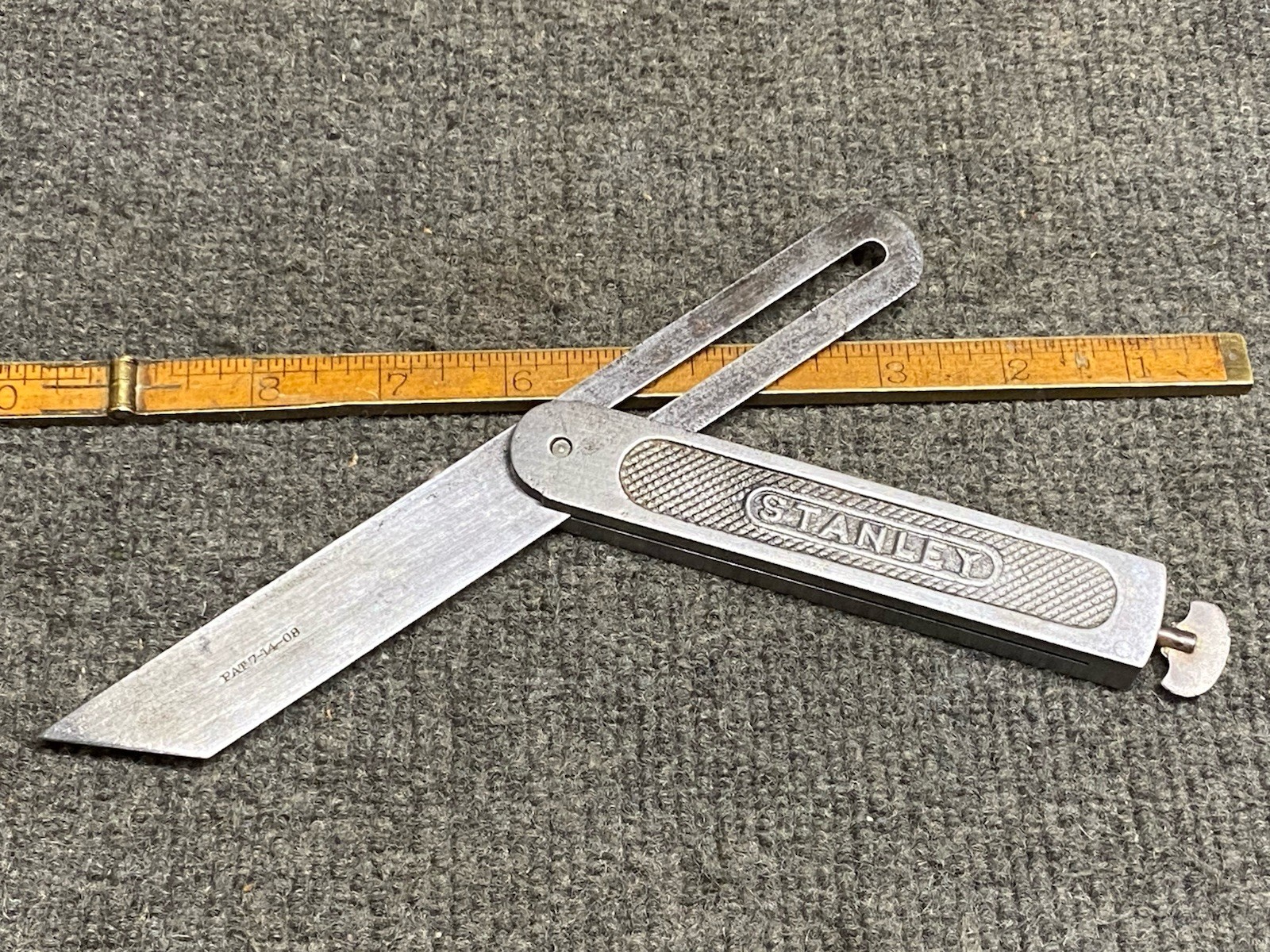 Vintage Stanley No. 18 Sliding Eureka Flush T Bevel Square 8″ Blade Pat 7-14-08