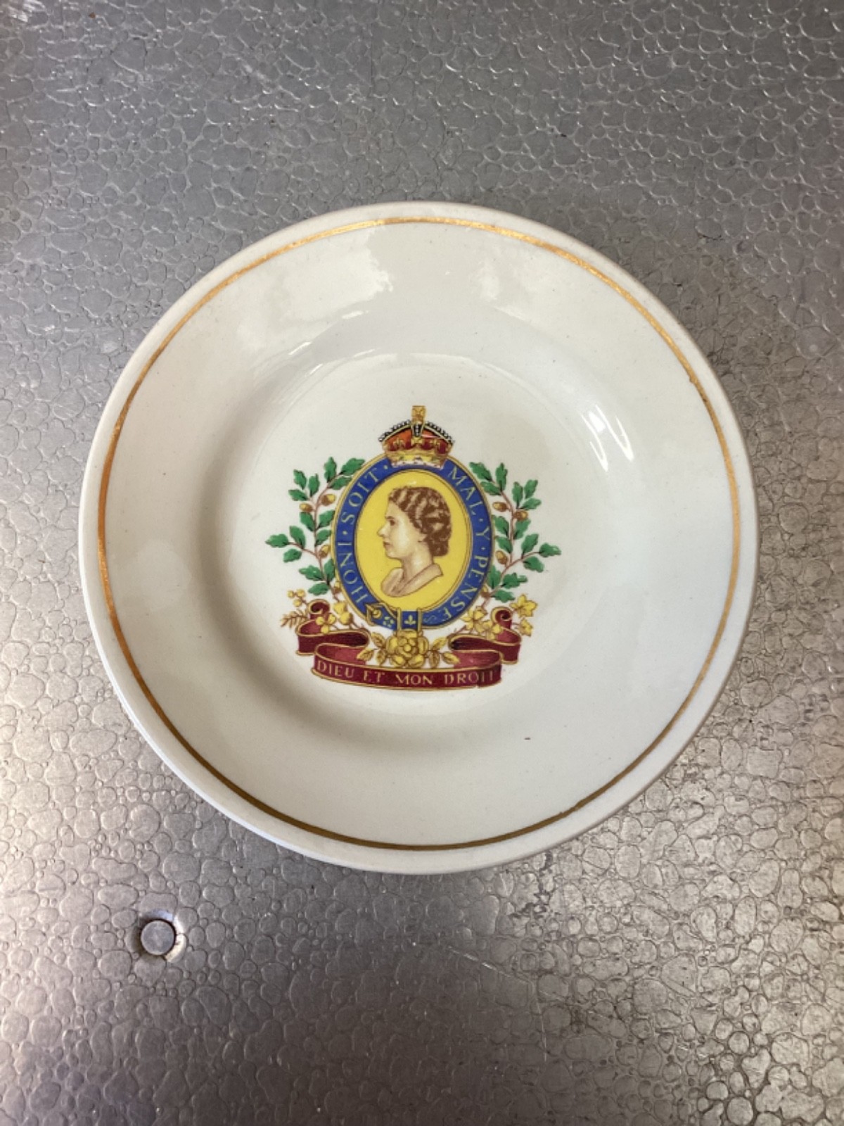 Queen Elizabeth II Vintage Bone China Commemorative Mini Souvenir Plate 4”