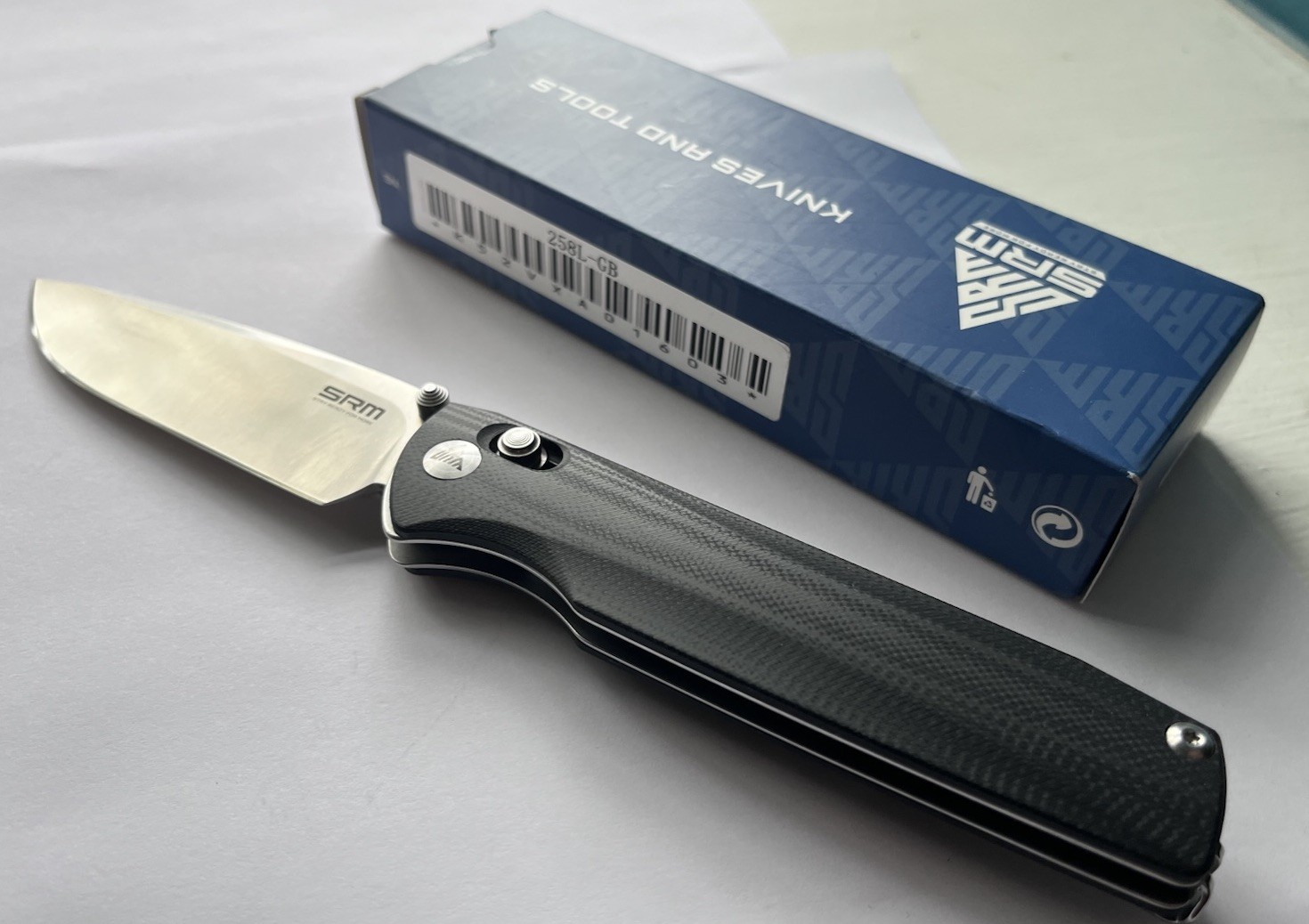 SRM Terrier 258L-GB Folding Pocket Knife, Ambi Lock, Black G10, D2 Steel