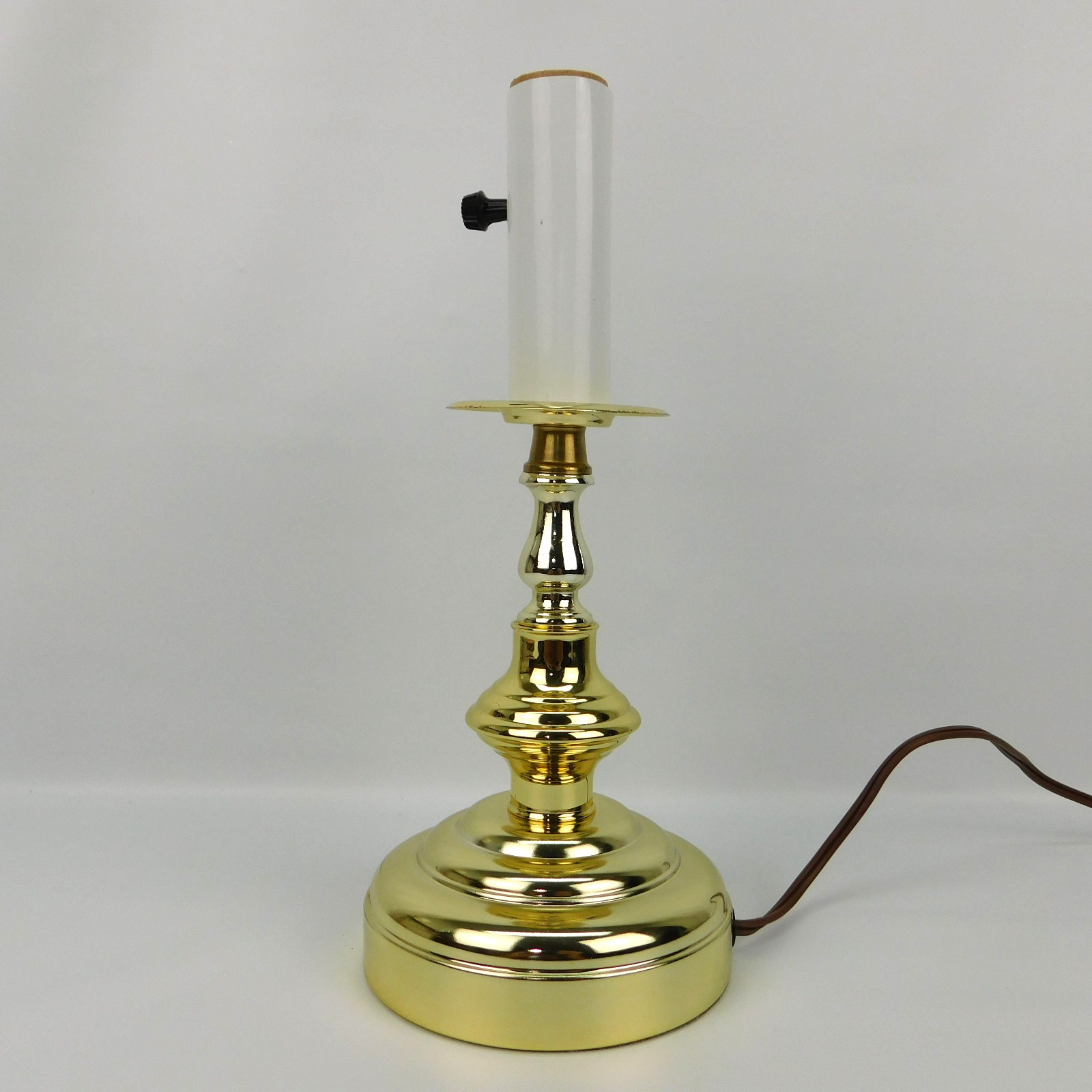 Vintage Homco Underwriters Laboratories Heavy Brass Lamp 11.25″ No Shade