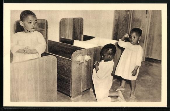 Postcard Congo Belge, Bonsoir, petit Jesus!, praying little boy