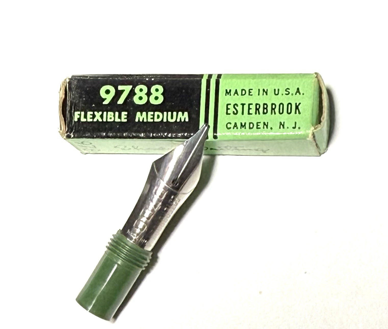 NOS ESTERBROOK 9788 FLEXIBLE MEDIUM FOUNTAIN PEN MASTER DURACROME NEW