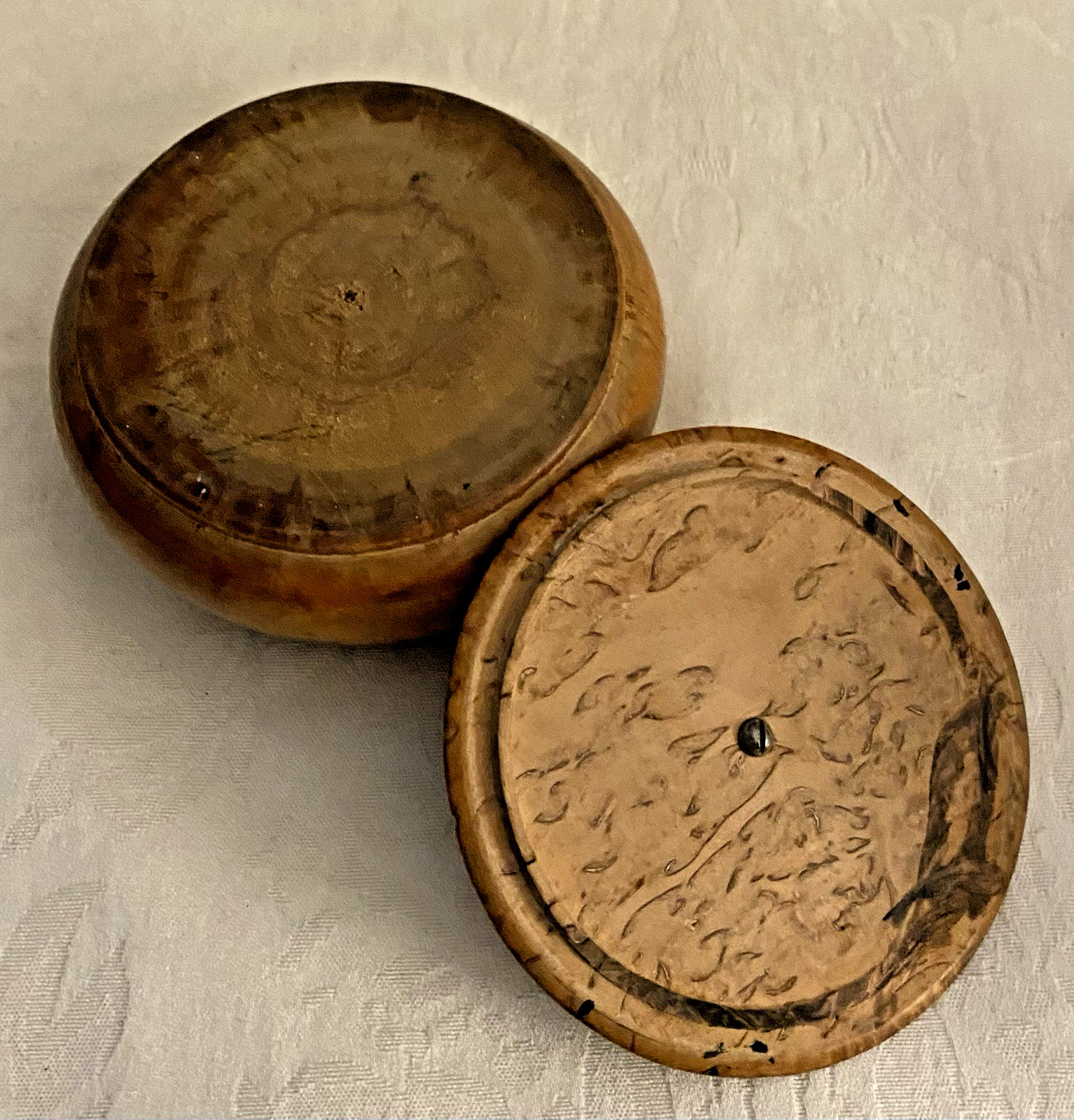 VTG Hand Turned Wood BURLED MAPLE Round Trinket Box w/LID Handcrafted 4″ Round