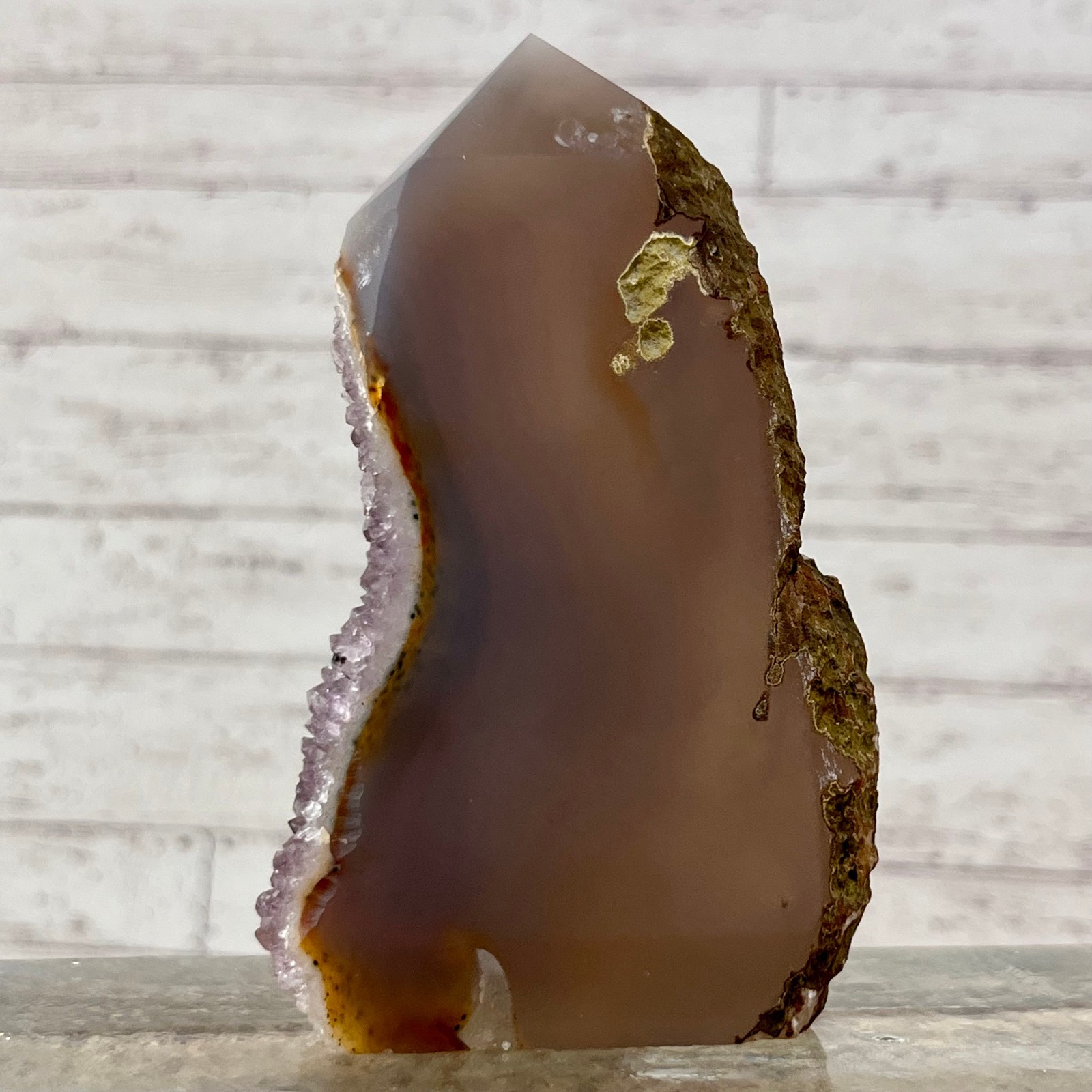 Natural Agate Crystal Point Tower Druzy Edge Stone Decor 138 g