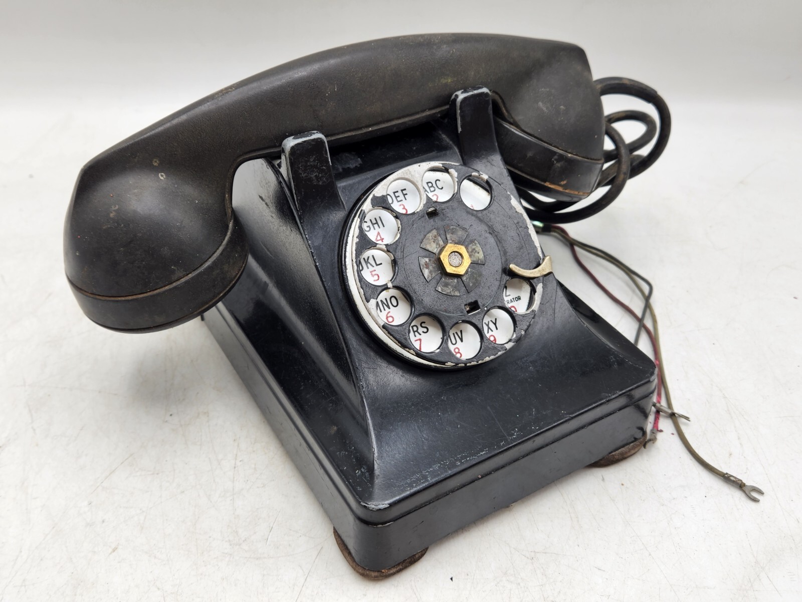 Vintage Northern Electric H-1 302 Metal Rotary Desk Phone w/ F1 Handset – Canada